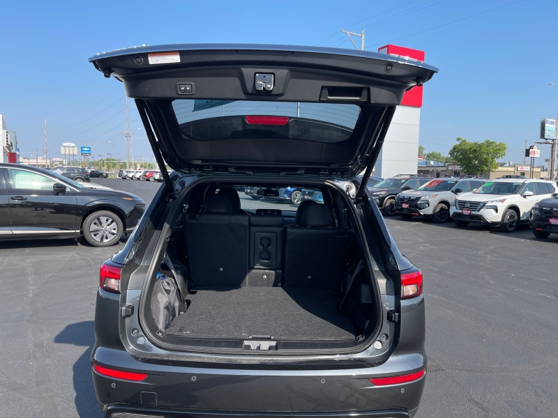 2025 Mitsubishi Outlander Plug-In Hybrid