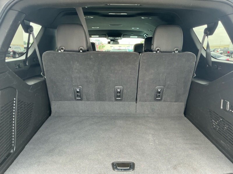 2023 Chevrolet Suburban