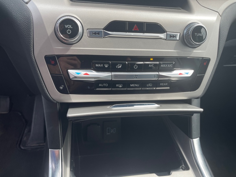 2024 Ford Explorer