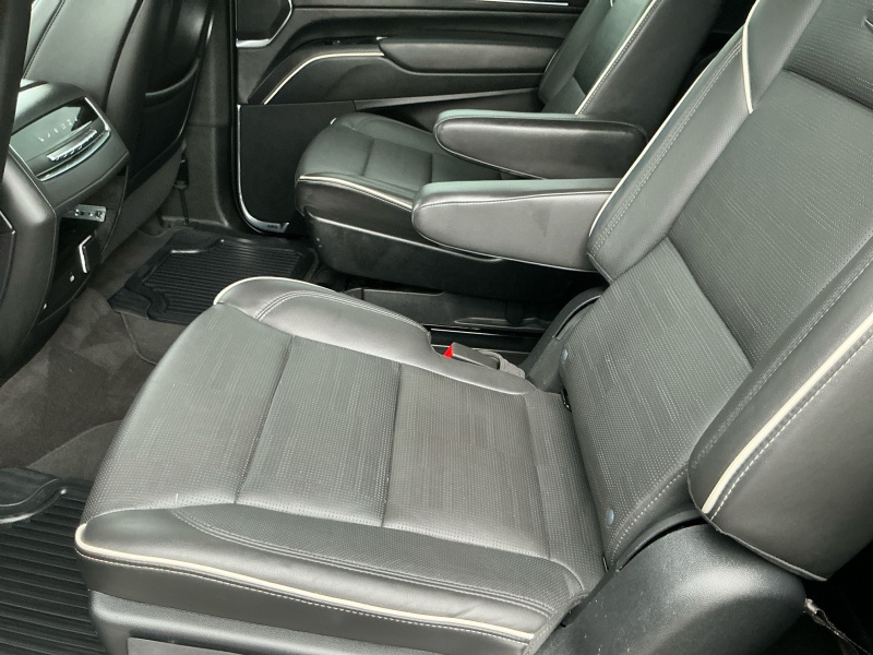 2023 Cadillac Escalade ESV
