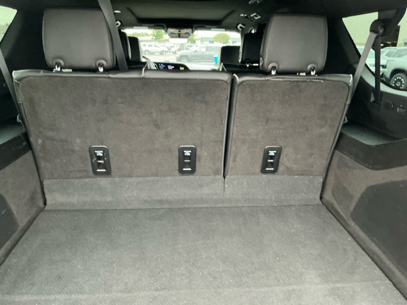 2023 Cadillac Escalade ESV