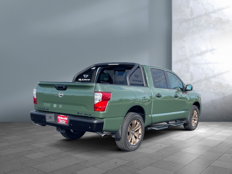 2024 Nissan Titan