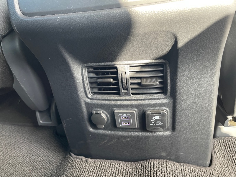 2024 Nissan Titan