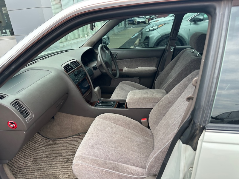 1997 Nissan CEDRIC