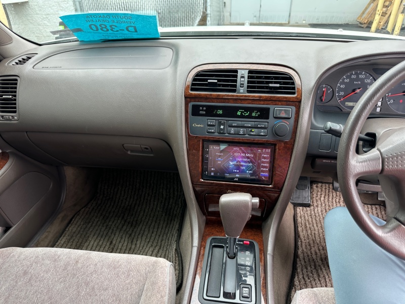 1997 Nissan CEDRIC