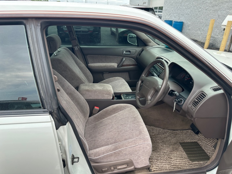 1997 Nissan CEDRIC