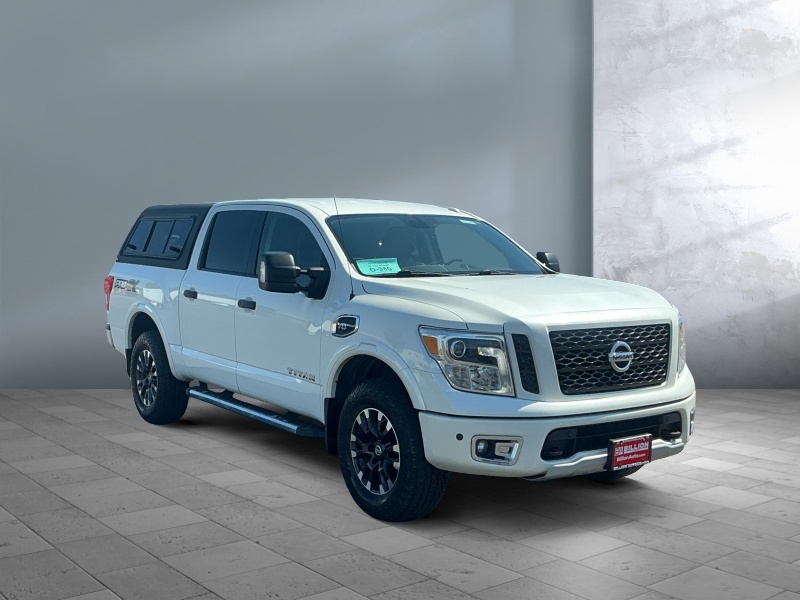 2017 Nissan Titan