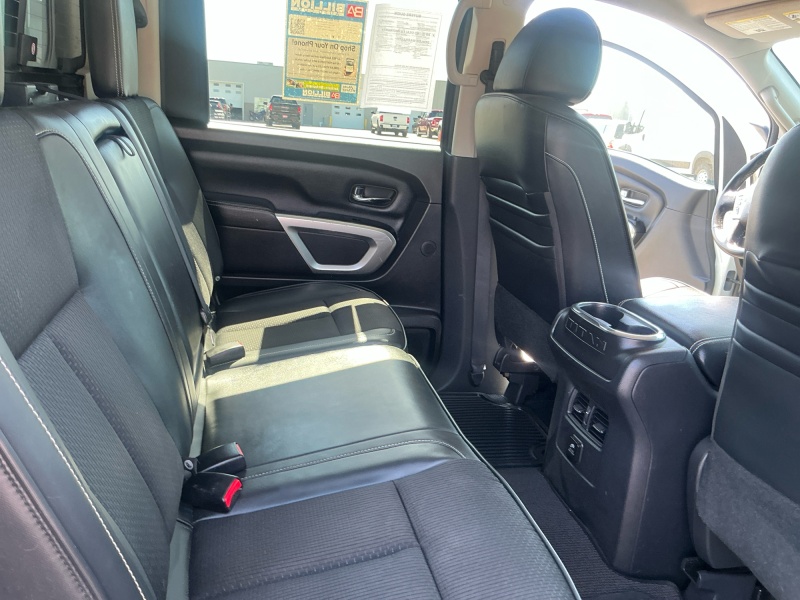 2017 Nissan Titan
