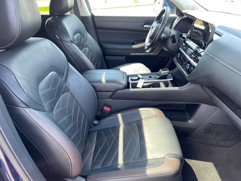 2022 Nissan Pathfinder