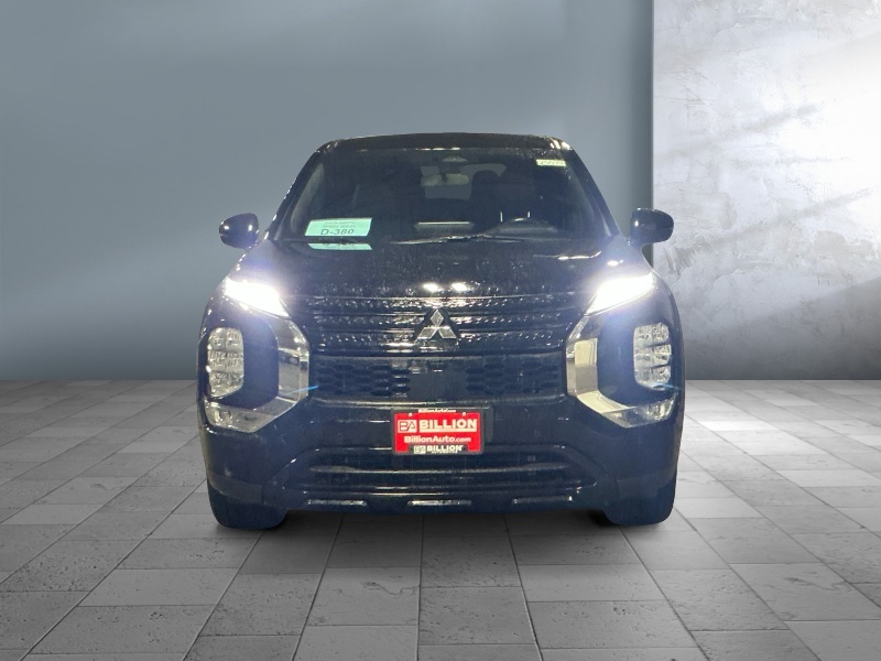 2023 Mitsubishi Outlander