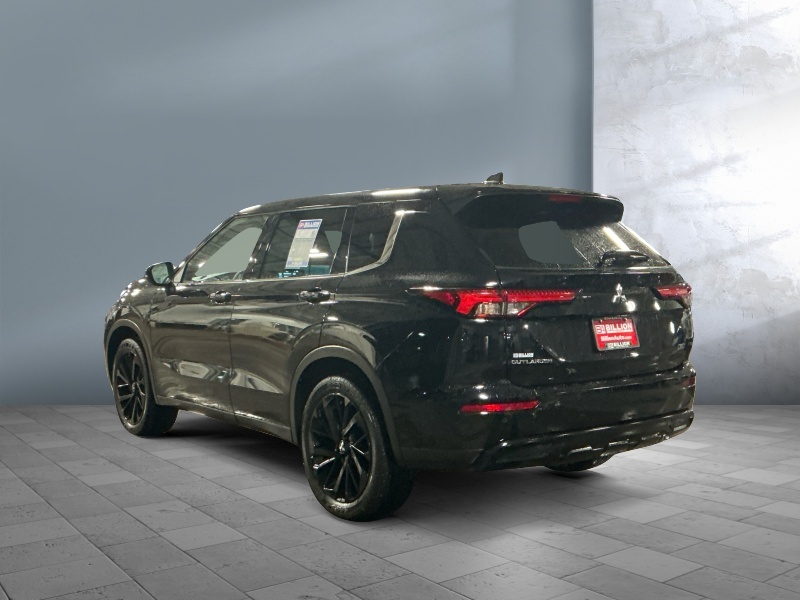 2023 Mitsubishi Outlander