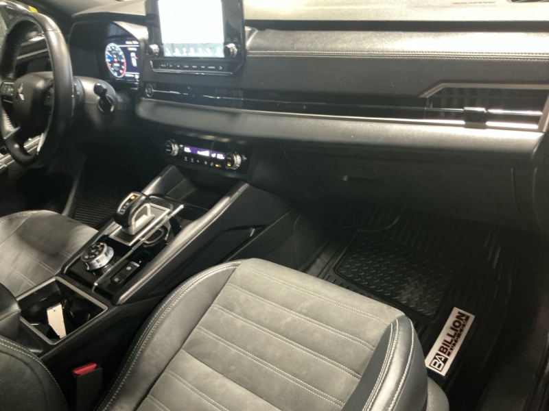 2023 Mitsubishi Outlander