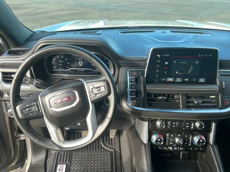 2023 GMC Yukon XL