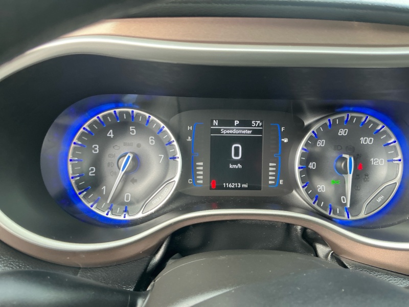 2021 Chrysler Voyager