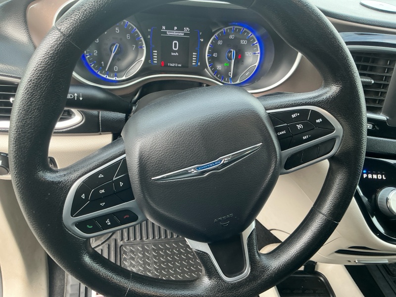 2021 Chrysler Voyager