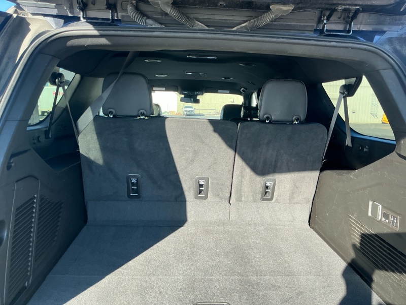 2023 Chevrolet Suburban