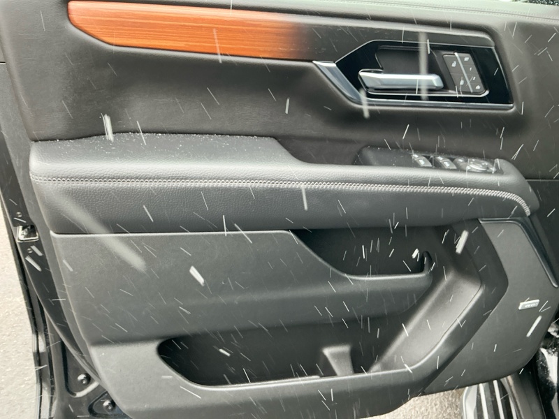 2025 GMC Yukon