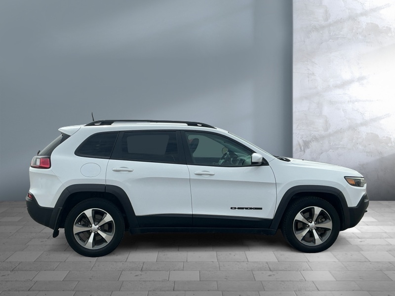 2020 Jeep Cherokee