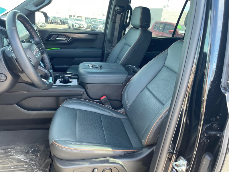 2025 GMC Yukon XL