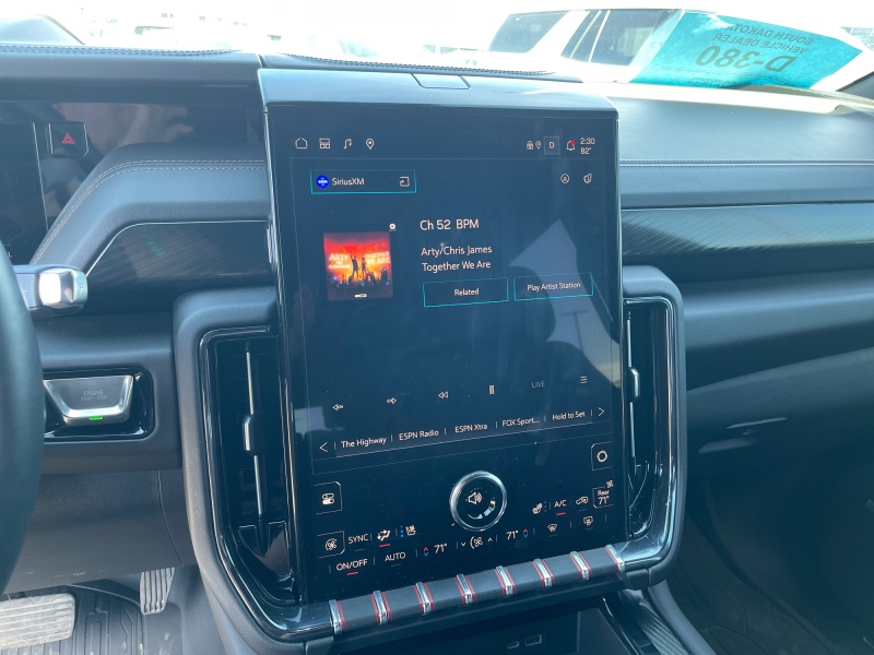 2025 GMC Yukon XL