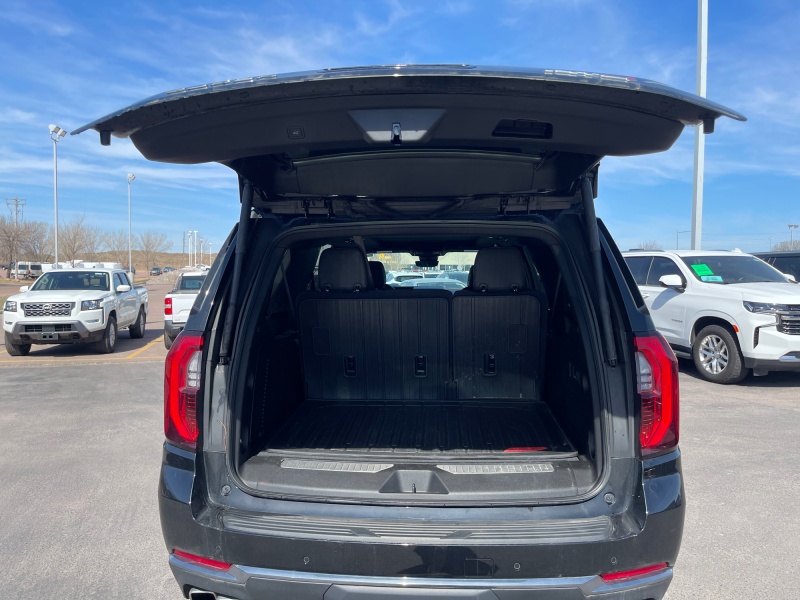 2025 GMC Yukon XL