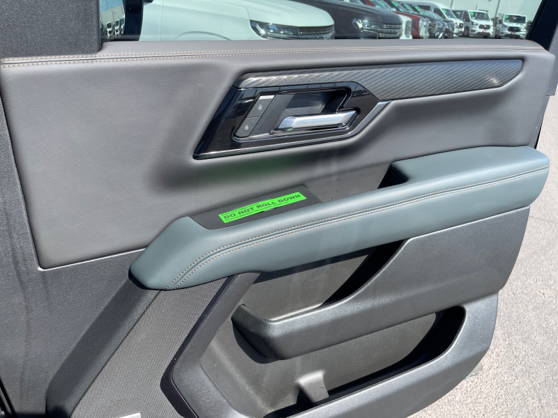 2025 GMC Yukon XL