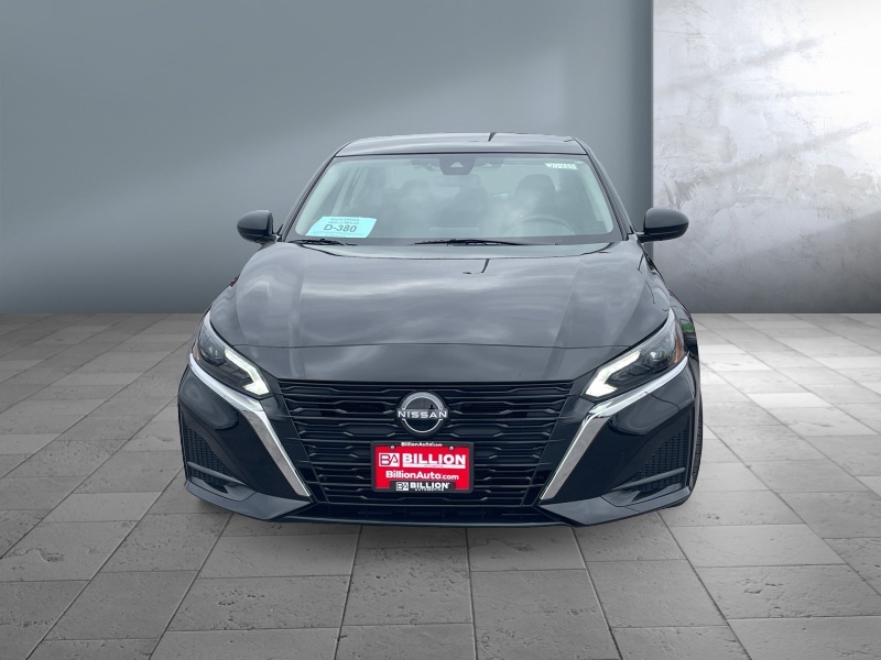 2025 Nissan Altima