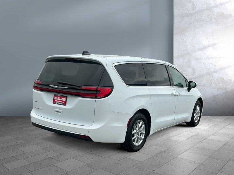 2023 Chrysler Pacifica