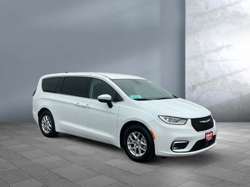 2023 Chrysler Pacifica