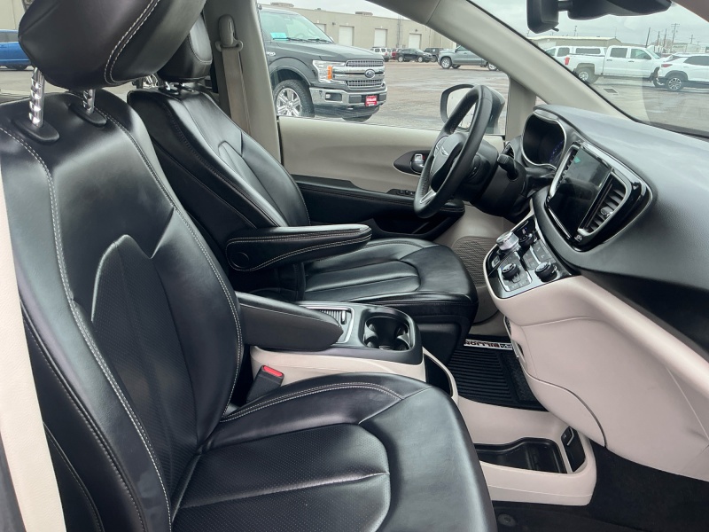 2023 Chrysler Pacifica