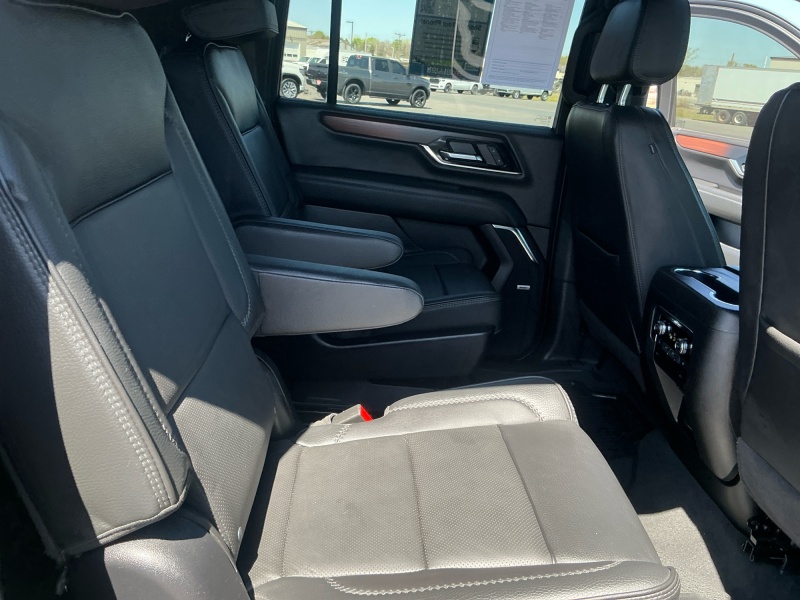 2025 GMC Yukon XL