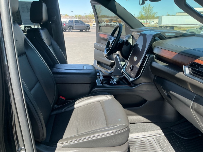 2025 GMC Yukon XL