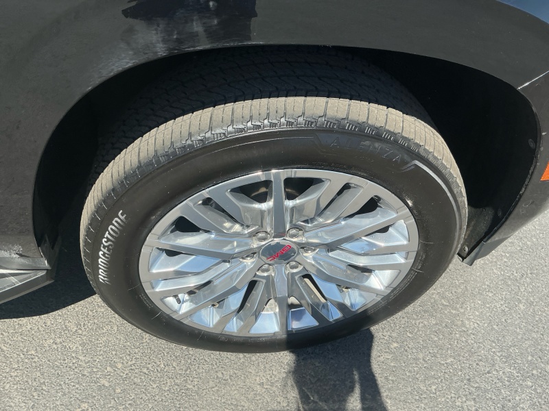 2025 GMC Yukon XL