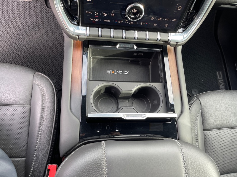 2025 GMC Yukon XL