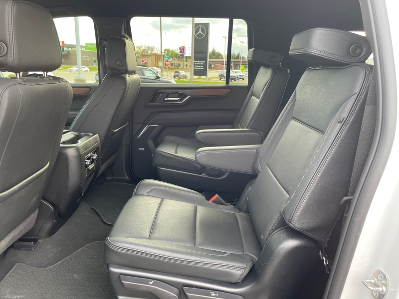 2025 GMC Yukon XL