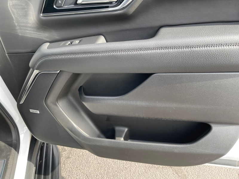 2025 GMC Yukon XL