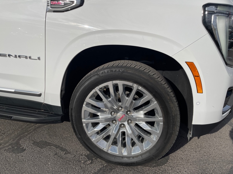 2025 GMC Yukon XL
