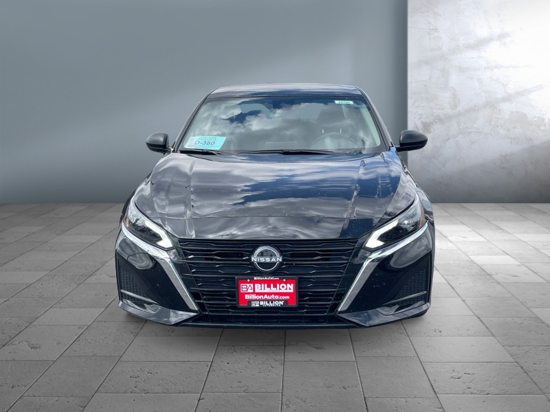2025 Nissan Altima