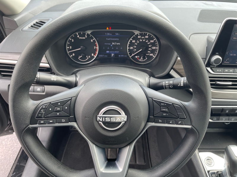 2025 Nissan Altima