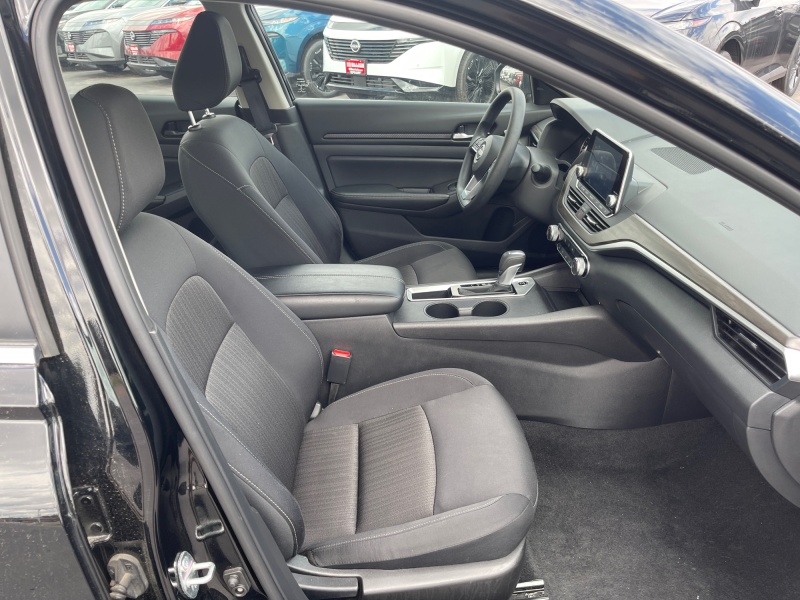 2025 Nissan Altima