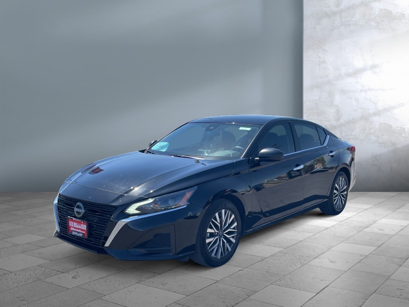 Used 2025 Nissan Altima SV Cars