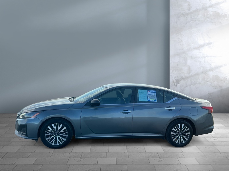 2025 Nissan Altima