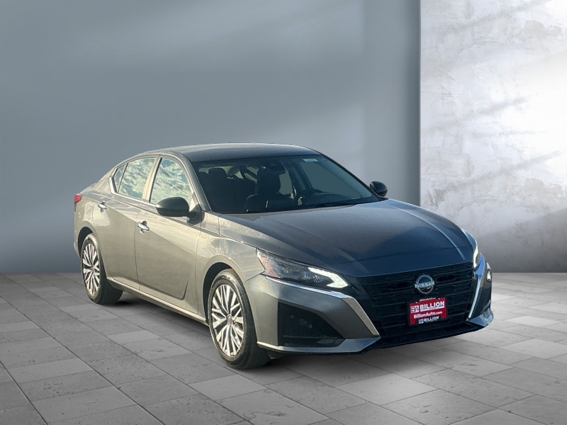 2025 Nissan Altima