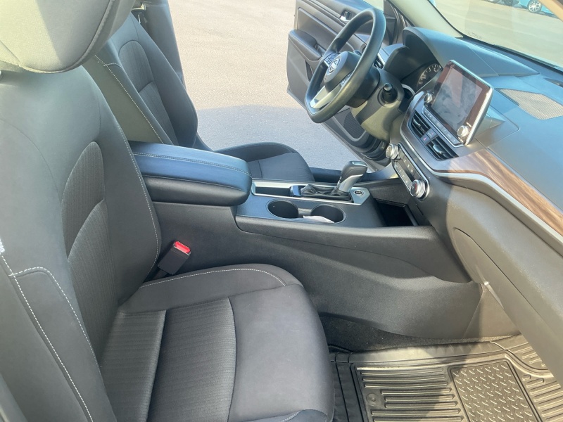 2025 Nissan Altima
