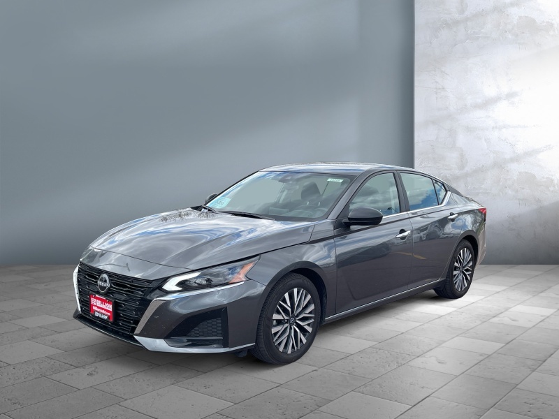 Used 2025 Nissan Altima SV Cars