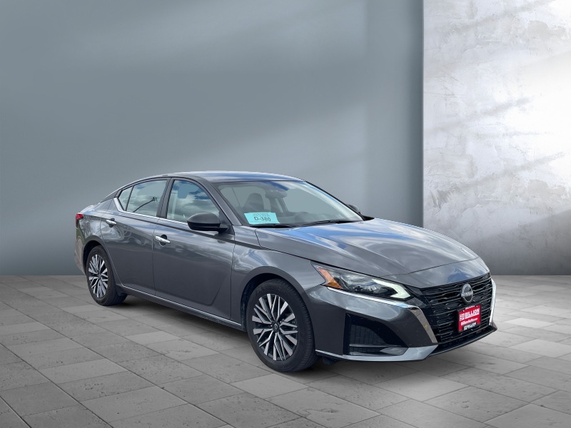 2025 Nissan Altima