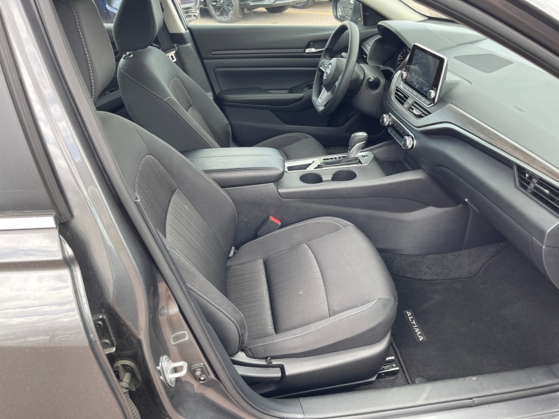 2025 Nissan Altima
