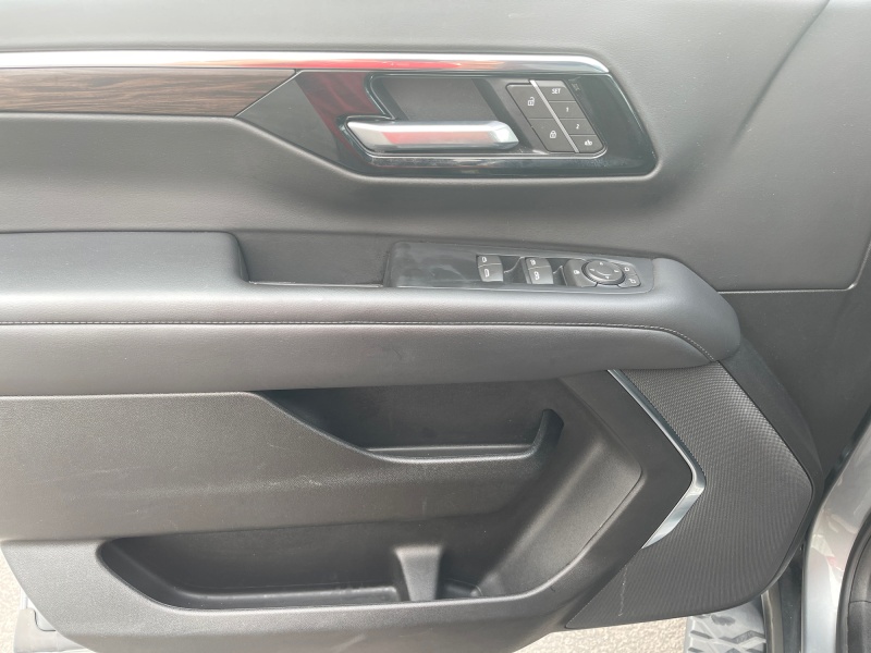 2025 Chevrolet Suburban