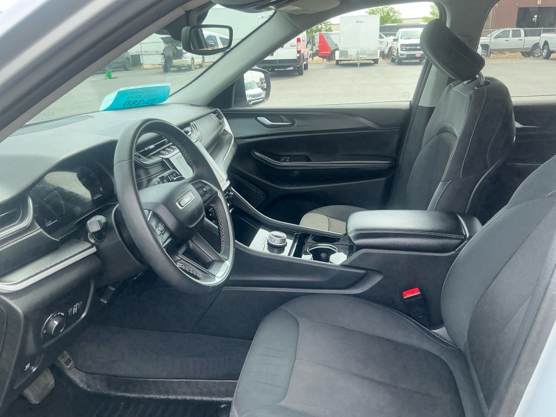2023 Jeep Grand Cherokee L