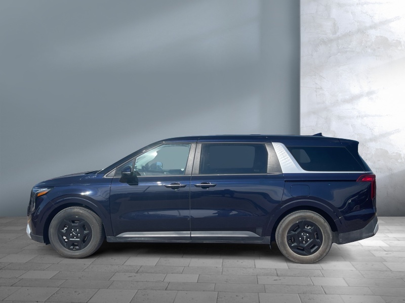 Used 2025 Kia Carnival LXS Vans
